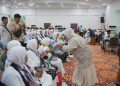Total Jemaah Haji Asal Pandeglang Capai 952, Dilepas Bupati Dewi Tangis Keluarga Pecah!